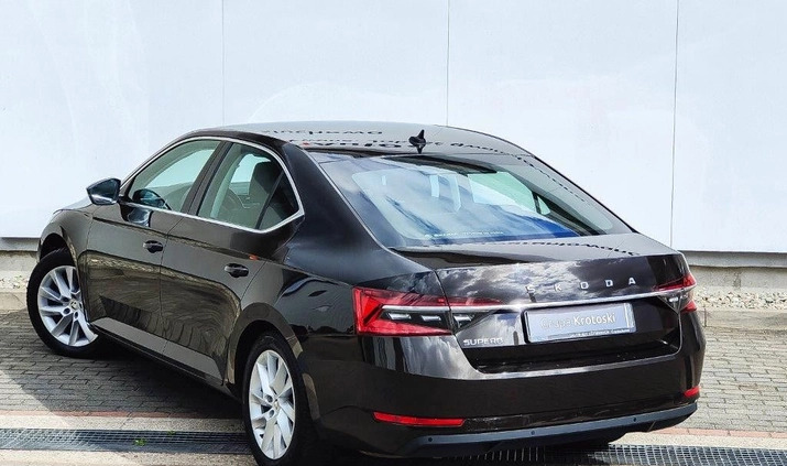 Skoda Superb cena 109900 przebieg: 65428, rok produkcji 2021 z Częstochowa małe 277